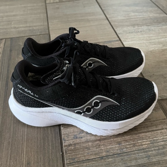 WOMEN'S Saucony KINVARA 14 size 9 - Picture 5 of 10